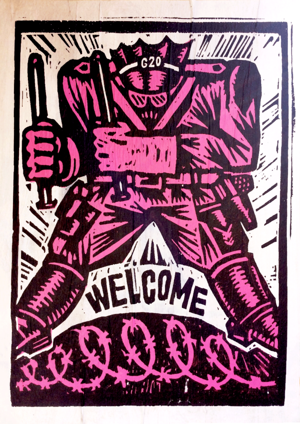 Ein Plakat in blauen und weißen Farben mit einer lächelnden Person, die ein Buch hält. Der Text lautet: "Mach mit beim Buchclub! Jeden Donnerstag um 18 Uhr im Gemeindezentrum".