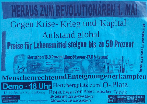 Blaues Plakat mit schwarzem Text, das für eine revolutionäre Veranstaltung am 1. Mai wirbt. Es erwähnt steigende Lebensmittelpreise und eine Demo um 18 Uhr. Bilder von Lebensmitteln mit prozentualen Erhöhungen sind enthalten.