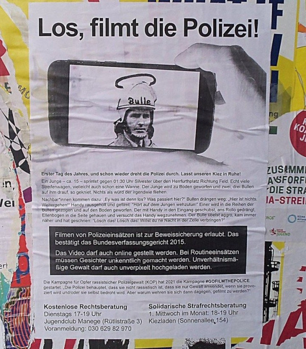 Los, filmt die Polizei!